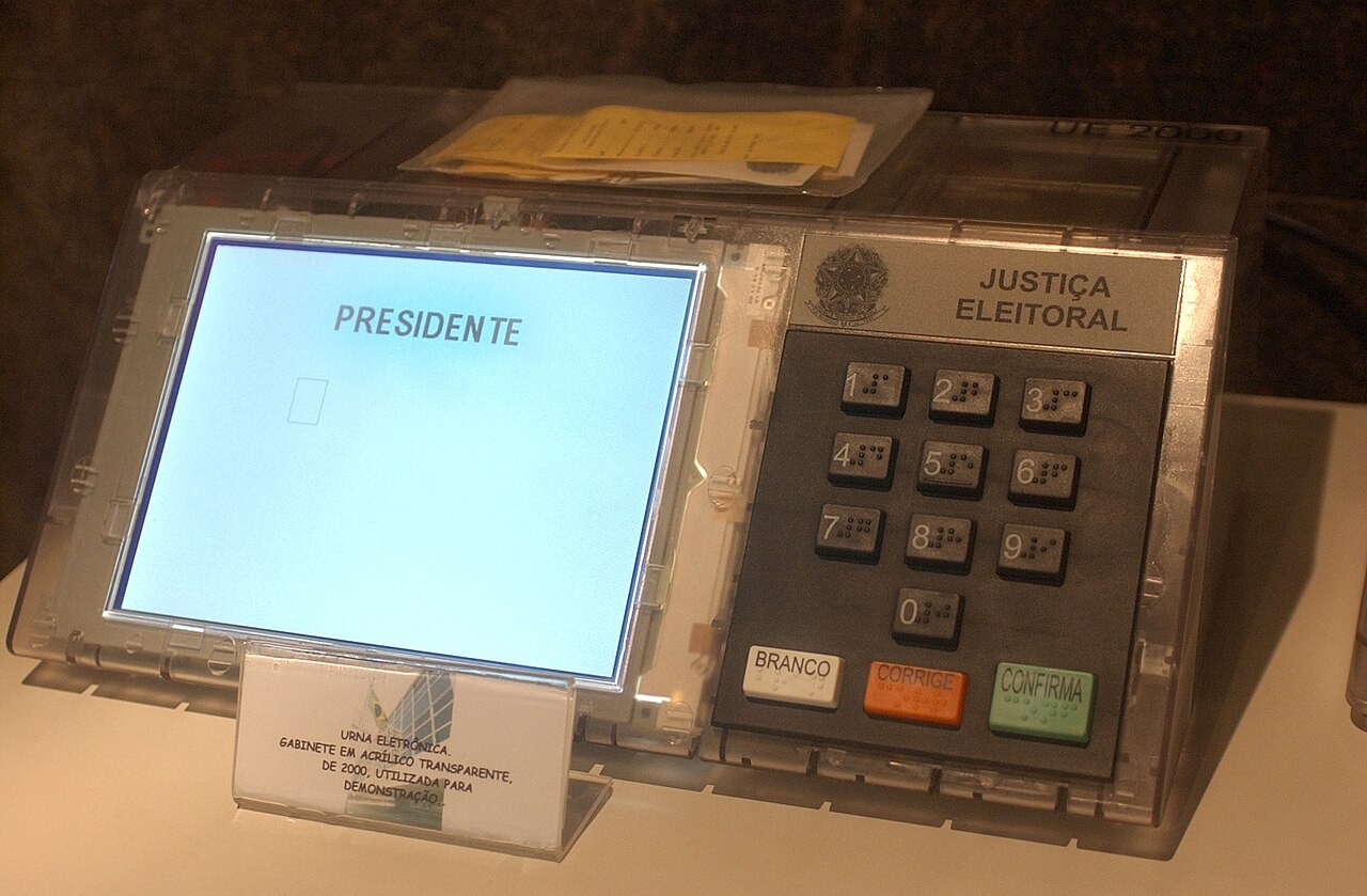 Urna eletrônica das eleições de 2006