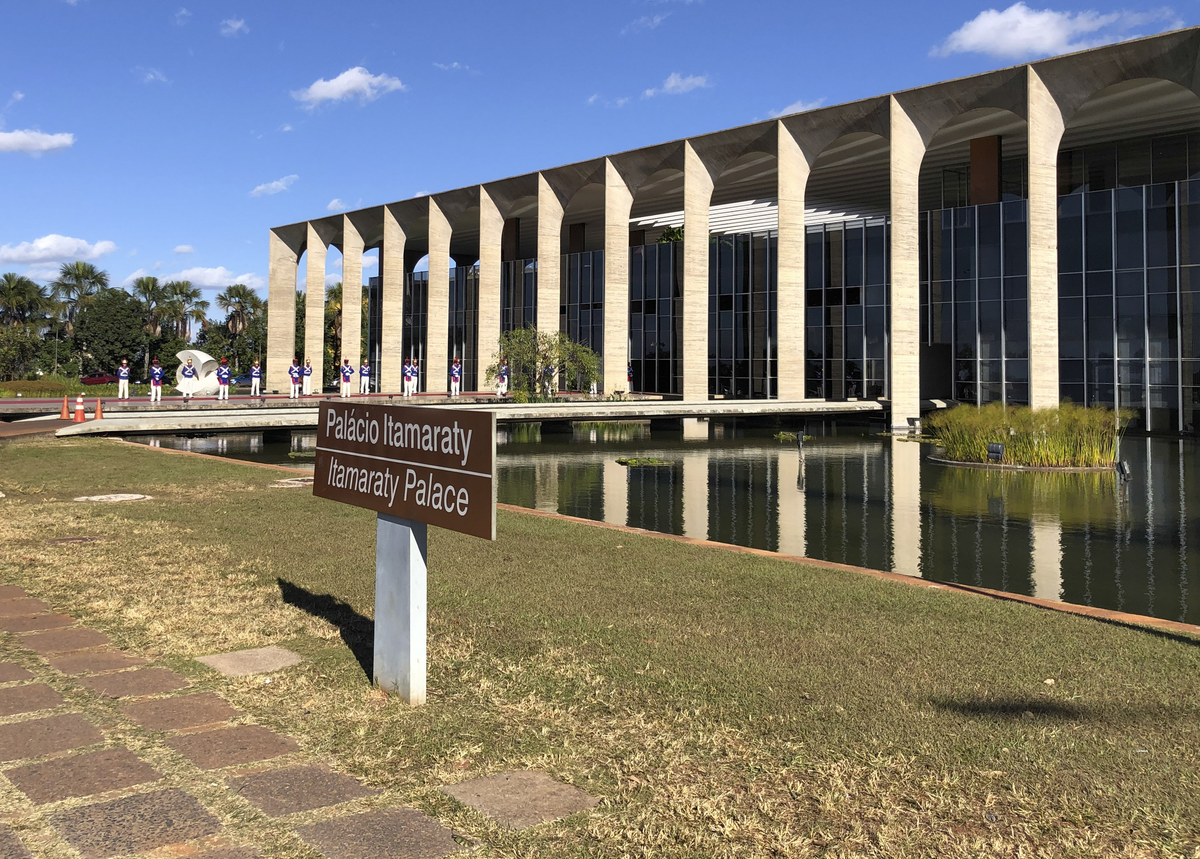 Fachada do Palácio Itamaraty em Brasília.