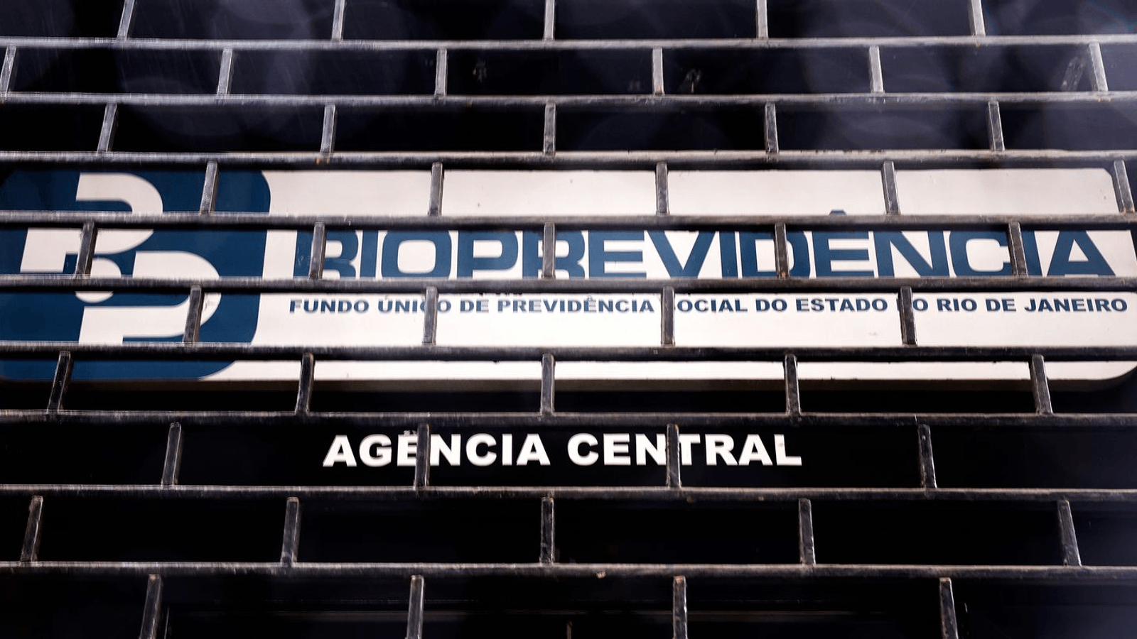 Fachada da agência central do Rioprevidência